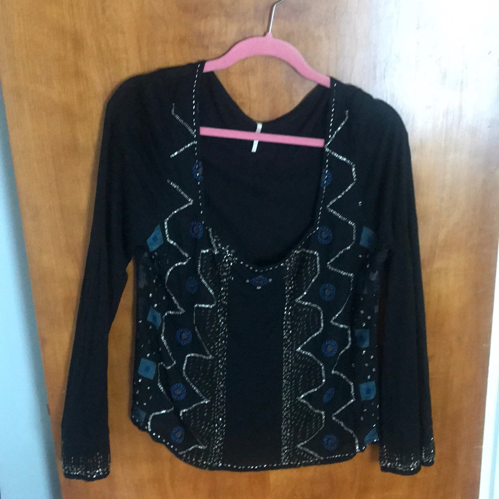 Long bell sleeve shirt
